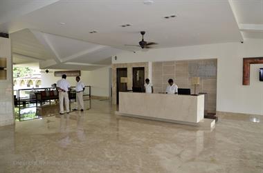 02 Holiday_Inn_Resort,_Goa_DSC6046_b_H600
